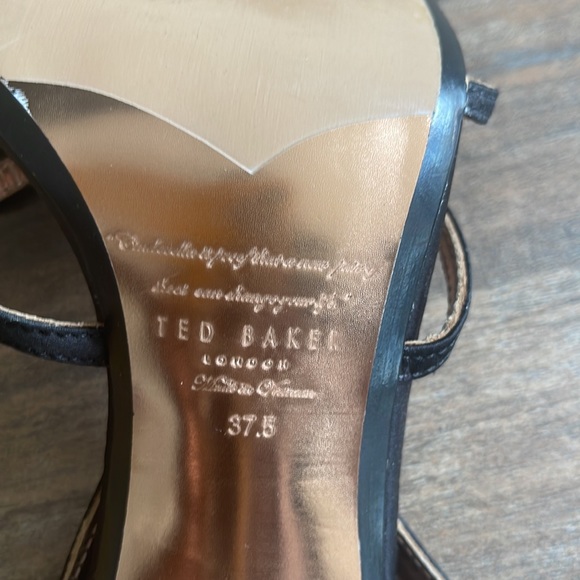 Ted Baker Stiletto Bow Shoes - Picture 11 of 11